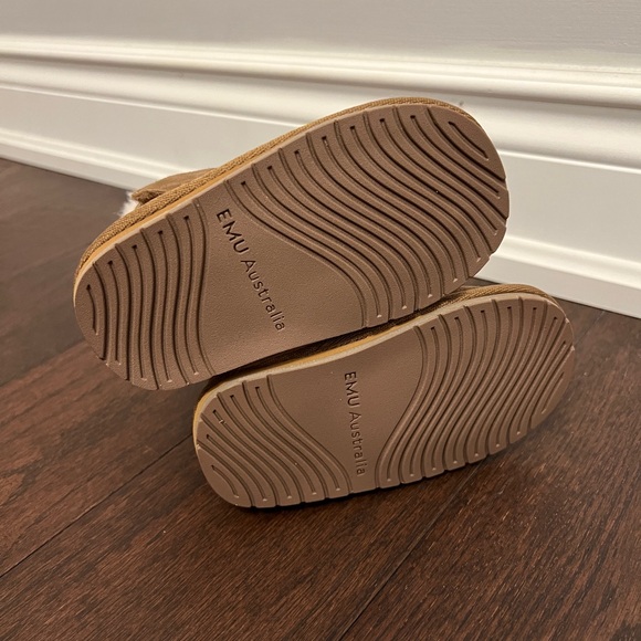 NIB Emu Australia Toddle Boots 12-18 months Chestnut - Picture 3 of 8